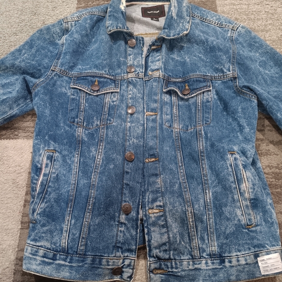 Adam Levine Collection Blue Denim Jacket - Picture 1 of 3